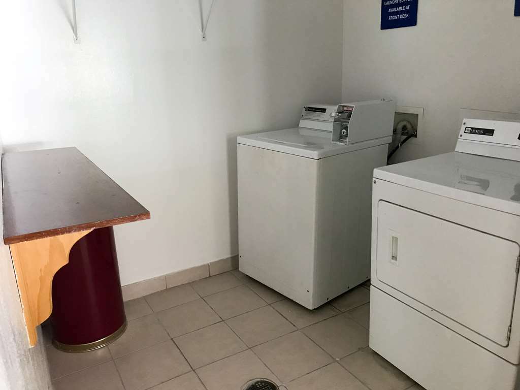 Red Roof Inn Plus+ & Suites Savannah - I-95 Georgetown Udogodnienia zdjęcie